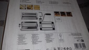 Strojek na těstoviny Fackelmann, nový - 3