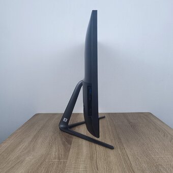 Počítač v monitoru - 3