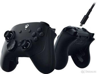 Razer Wolverine V3 Tournament Edition controller - 3