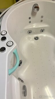 Hydromasážní vana RAVAK - 3