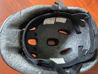 Malá dětská helma (především na kolo) - XS - 3