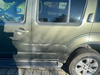 prodám nissan Patfinder - 3
