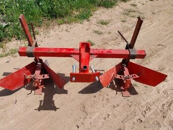 Hrobkovací radlice na dvojzávěsu na malotraktor - 3