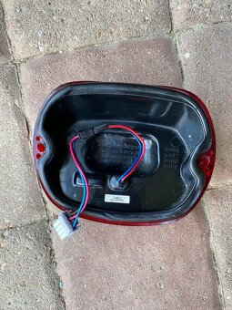 Harley Davidson DYNA zadne LED svetlo - 3