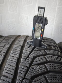 235/45 r18 zimní pneumatiky Hankook - 3