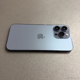 iPhone 13 Pro 256GB sierra blue, pěkný stav, rok záruka - 3
