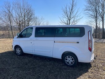 Ford Tourneo Custom 2.2TDCi 114kW ve výbavě TITANIUM 8.míst - 3