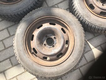 Prodám zimní pneu 195/65R15 - 3