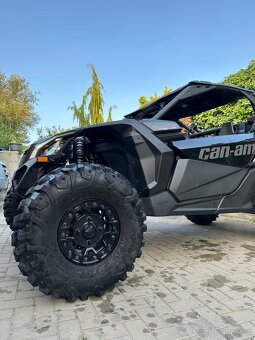CAN-AM MAVERICK X3 Turbo RS - 3