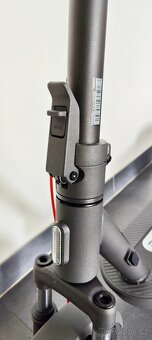Elektkoloběžka Xiaomi Electric Scooter 5 Pro GL až 30-35km/h - 3