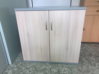 Skříňka 80x40x77 - 3