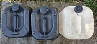 KANYSTR 25L 2KUSY,KANYSTR 20L 2KS,CISTE - 3