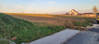 stavební/pozemek/Mělník-Velký Borek - 3