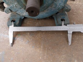 Prodám elektromotor na 400V - 3