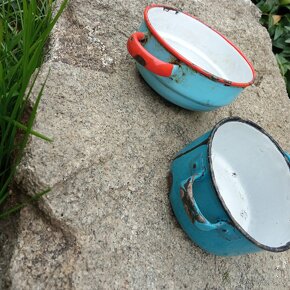 Smaltované modré nádobíčko pro panenky - 3