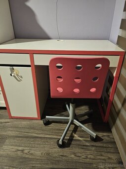 Dětský psací stůl se židlí - 3