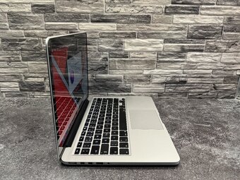 MacBook Pro 13" 2015 i7 / 16GB / 512GB - 3