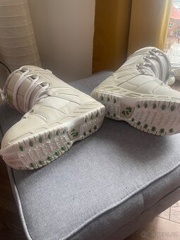 Dětské snowboardové boty vel. 37 (6,5) - 3