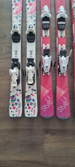 Dívčí lyže a lyžáky - 3