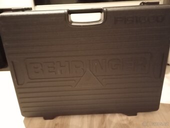 Pedalboard Behringer PB1000 - 3