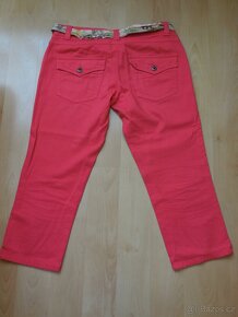 Růžové 3/4 džíny Benetton - 3