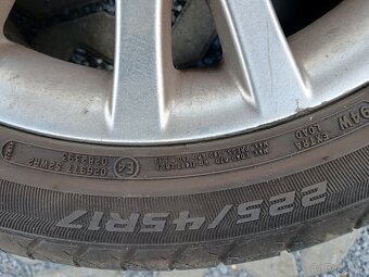 Pneu 225/45/R17 , Laguna 2 - 3