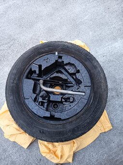 Rezerva 5x112 R16 s příslušenstvím - 3