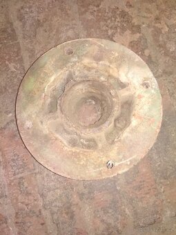 2x náboj kola Zetor 4011 - 3