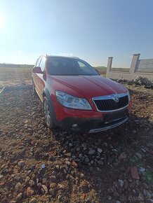 Blatníky, blatník z vozu Škoda Octavia 2 facelift Scout - 3
