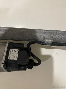 BMW G11 ,G12,G30,G31. servořizení 6896843 - 3