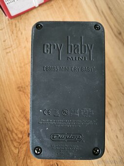Wah-wah pedál Dunlop CBM95 Cry Baby mini - 3