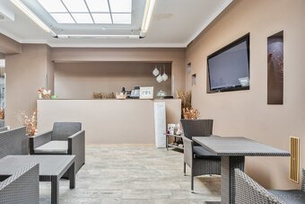 Univerzální prostor s přirozenou klientelou - 3