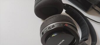 prodám radiofrekvenční sluchátka SONY - 3