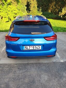 Kia Ceed SW 2019 Automat benzín - 3