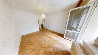 Dlouhodobý pronájem bytu 2+1 60 m² se spíží a šatnou, ul.... - 3