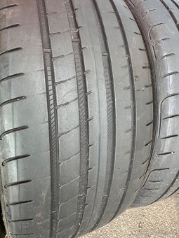 Letní pneu 225/40/19 93Y Goodyear F1 - 3