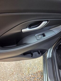Hyundai i30 Hatchback 1.5 t-gdi - 3