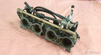 Honda CBR 900RR SC 44 - 3