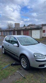 Vw GOLF 5 1.4 16V plně pojízdný - 3