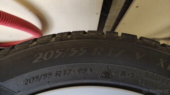 Prodám zimní pneu Matador 205/55 /R17 - 3