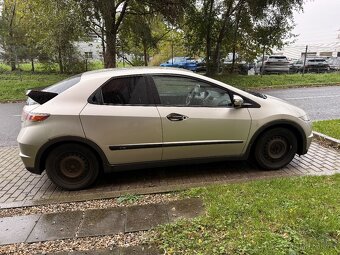 Honda Civic 1.8 Vtec - 3