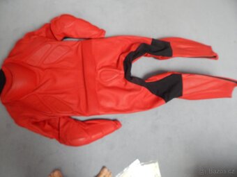 Ducati Dainese TUTA safety PRO RED 56 jednodílná kombinéza - 3