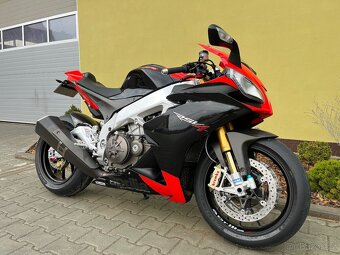 Aprilia RSV4 1000 FACTORY - 3
