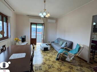 Prodej komfortního zař. bytu 4+1, 120 m2, Patti, Sicílie - 3