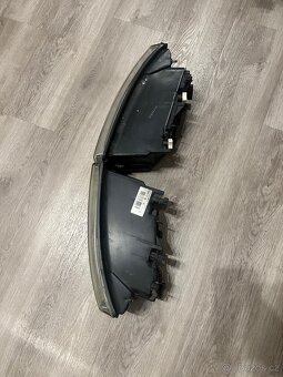 Prodám přední světlomety Iveco daily - 3