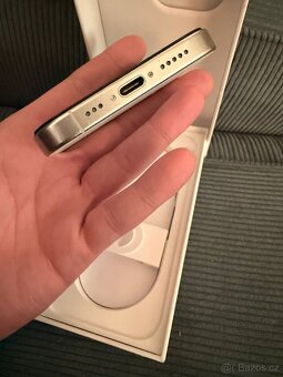 Apple IPhone 16 pro 256 GB , v záruce - 3