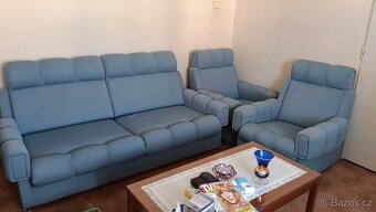 Sedačka + 2 křesla (zachovalé) - 3