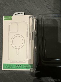 Apple iPhone 15 Pro Průhledný kryt s MagSafe - 3