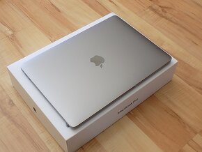 Apple MacBook Pro 13,3" (2020)/M1/8GB RAM/256GB-ZÁRUKA - 3