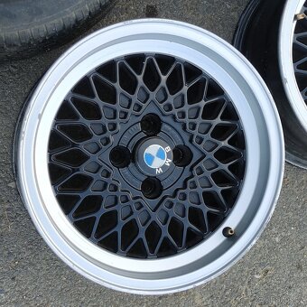 Melber 4x100 R15 - 3